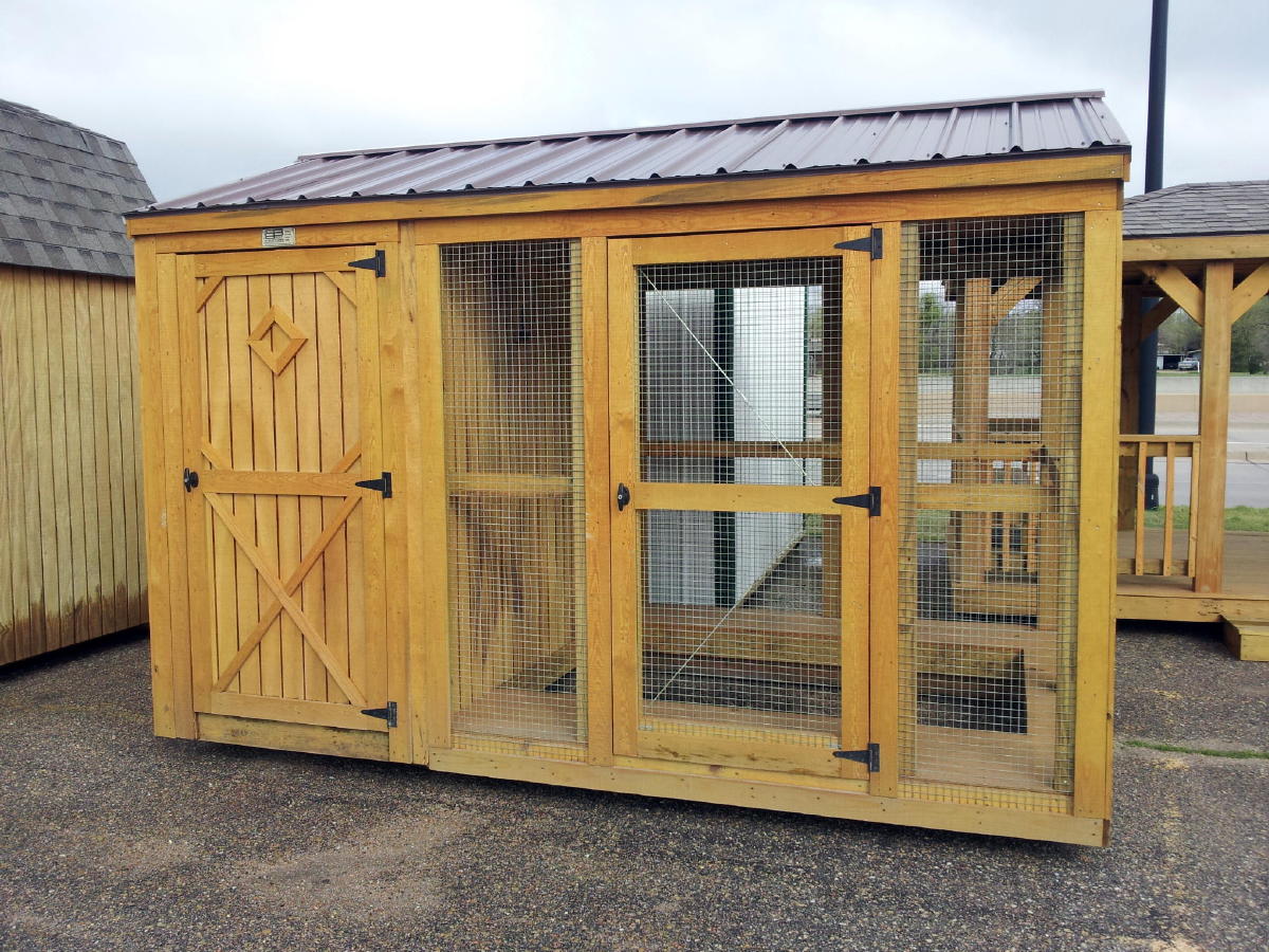 How to build a chicken coop from wooden pallets